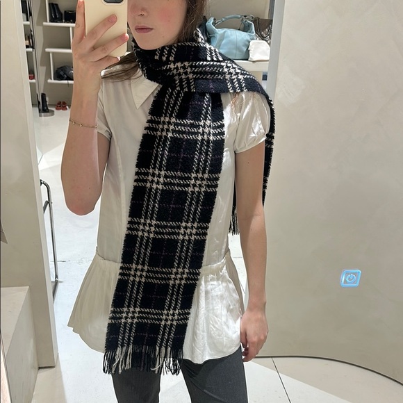 Plaid Black and White Scarf with Fringe - Picture 3 of 3